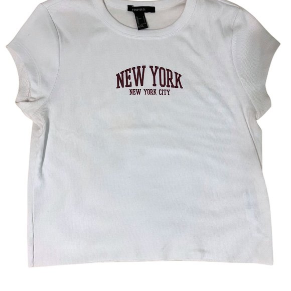 Forever 21 New York Graphic Baby Tee - Picture 4 of 7
